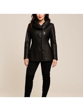 Stunning Danier black genuine leather fitted jacket button front X-Small Italian